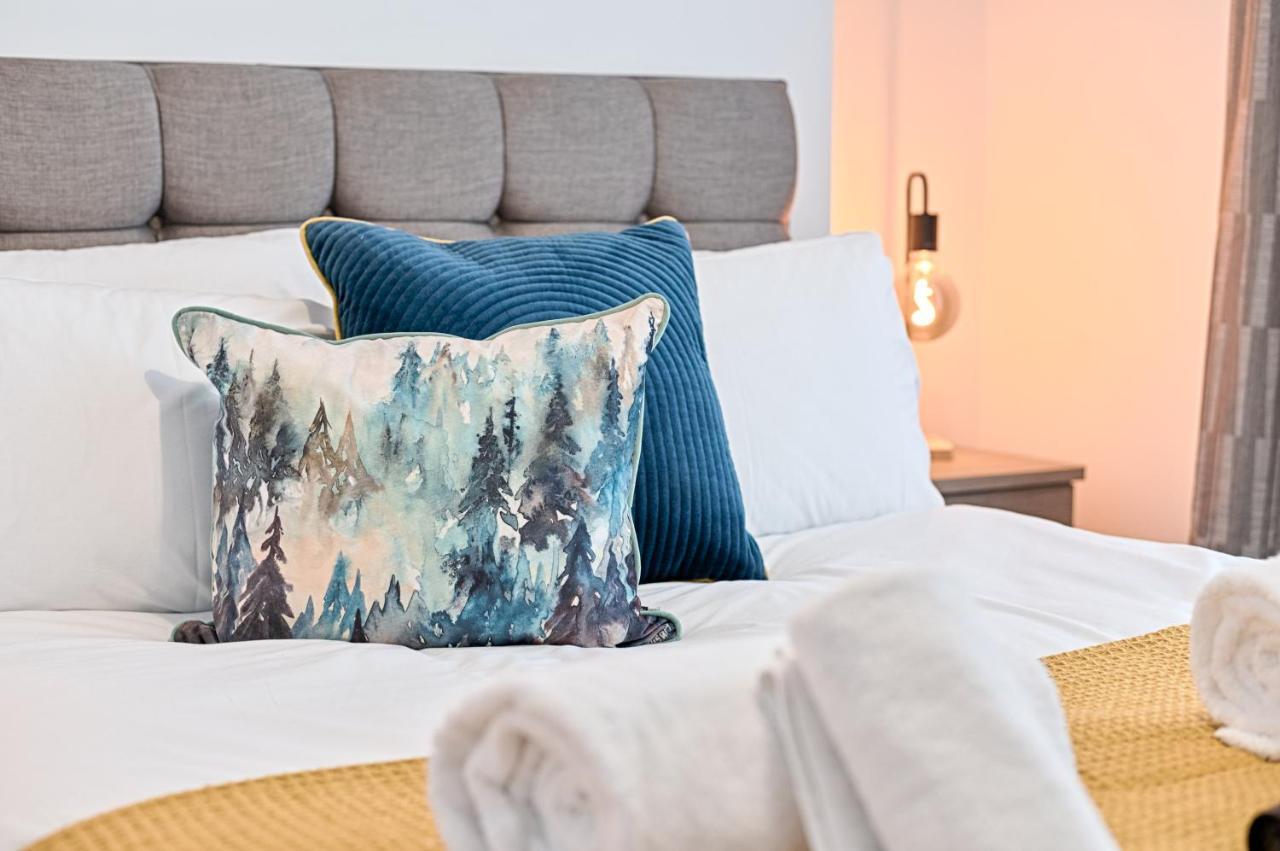 The Glenroy - Tv In Every Bedroom! Swansea Exterior foto